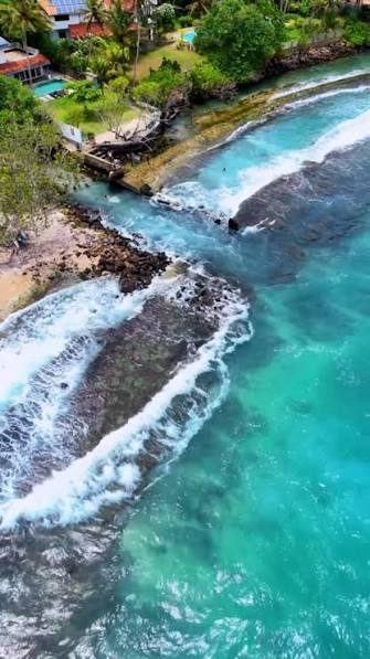 Turquoise water and reef at La Pishna beach